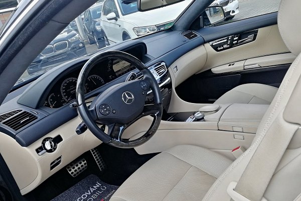 Mercedes-Benz CL 500 4MATIC, NOČNÍ VIDĚNÍ, DPH